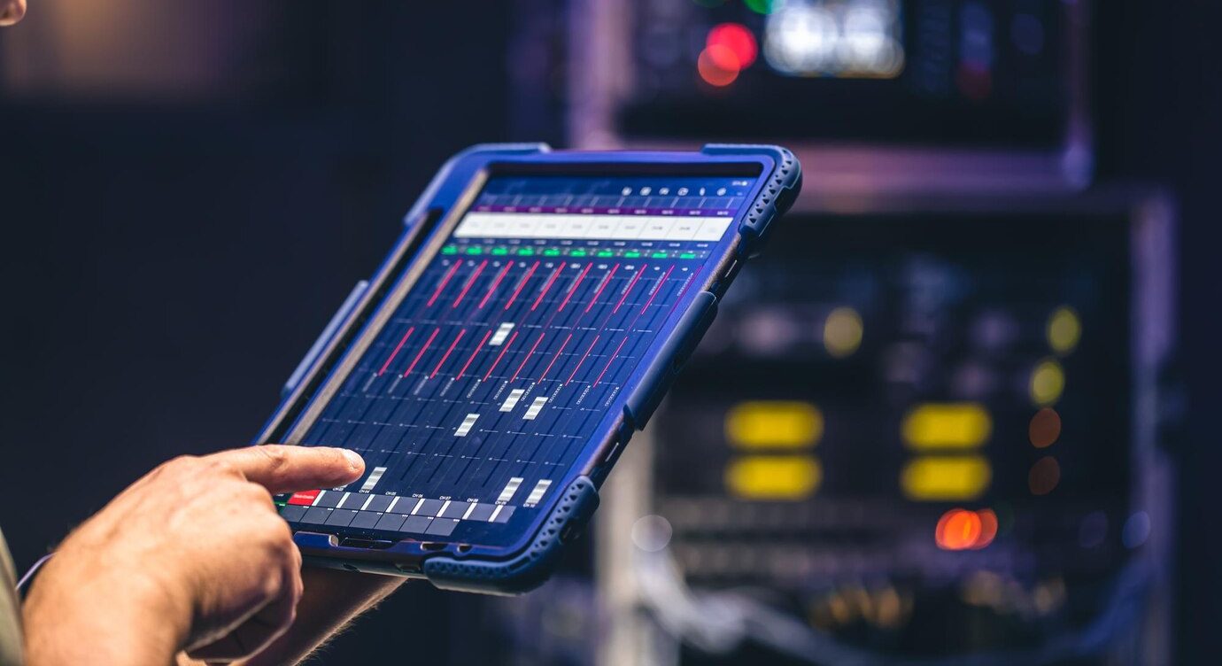 remote-control-sound-settings-from-tablet_169016-23700 Automation vs. Manual Metrology: Why Touch Probe Systems Are Leading the Way